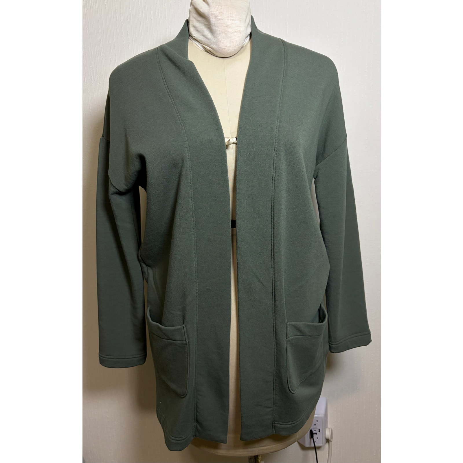 Free Fly Women’s Large Green Bamboo Fleece Open Front Cardigan Euc
